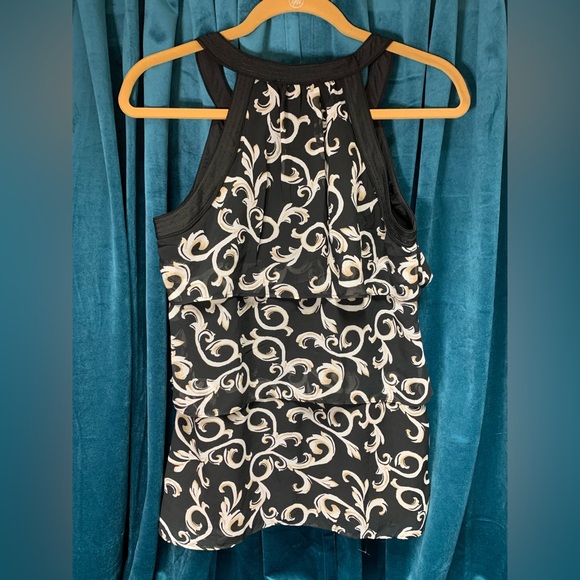 White House Black Market, sleeveless blouse size Small - Picture 4 of 4
